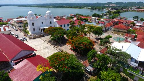 Isla de Flores, Petén 