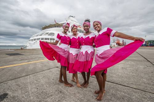 Puerto Santo Tomás de Castilla, Puerto Barrios